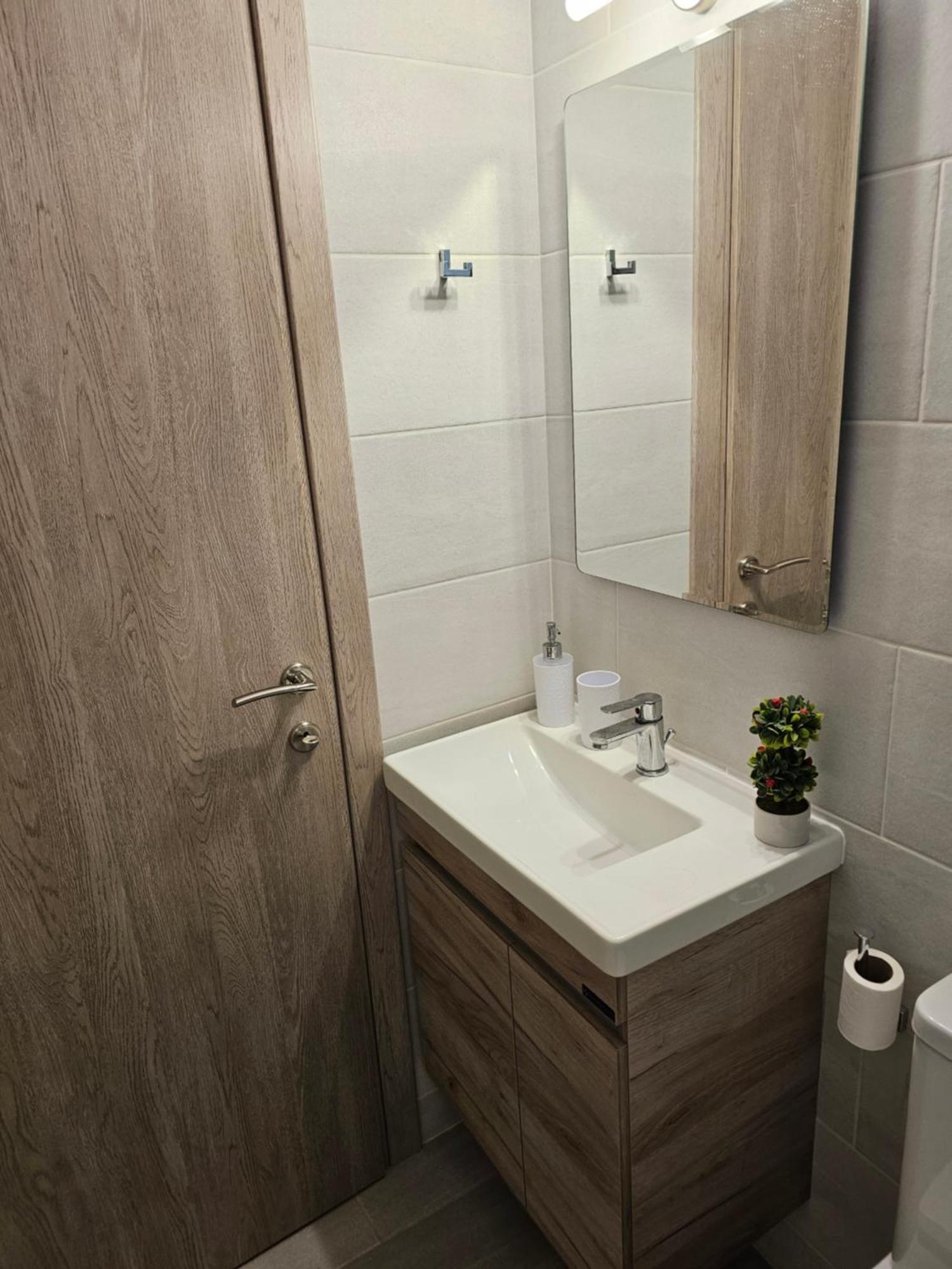 Cosy Apartment In The Heart Of The City Καλαμάτα Εξωτερικό φωτογραφία